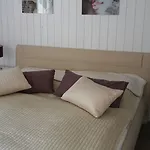 홀리데이파크 Marinapark Scharmuetzelsee 2*
