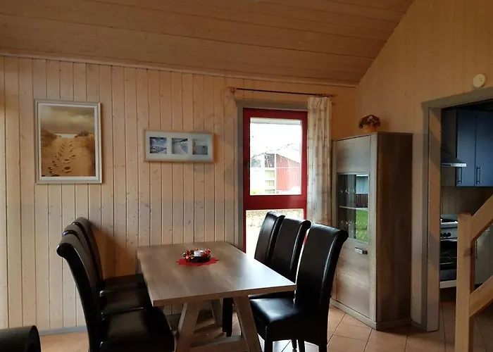 Aldeamento Turístico Marinapark Scharmuetzelsee Wendisch Rietz