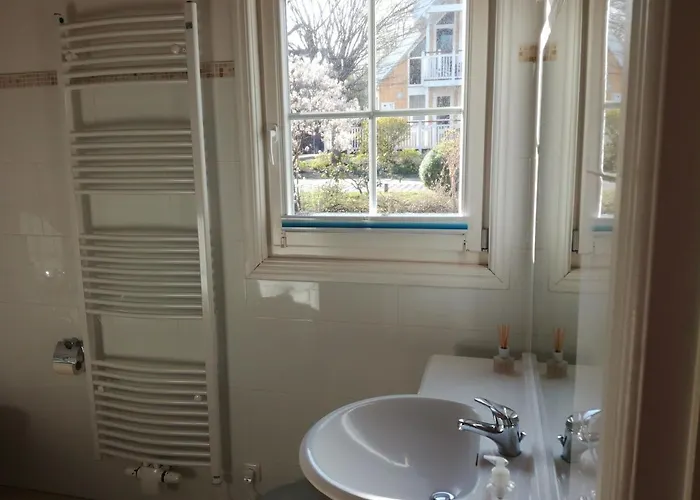 Aldeamento Turístico Marinapark Scharmuetzelsee 2*